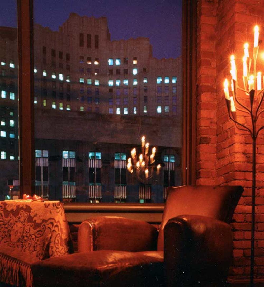 9.-Lounge-Title-Image